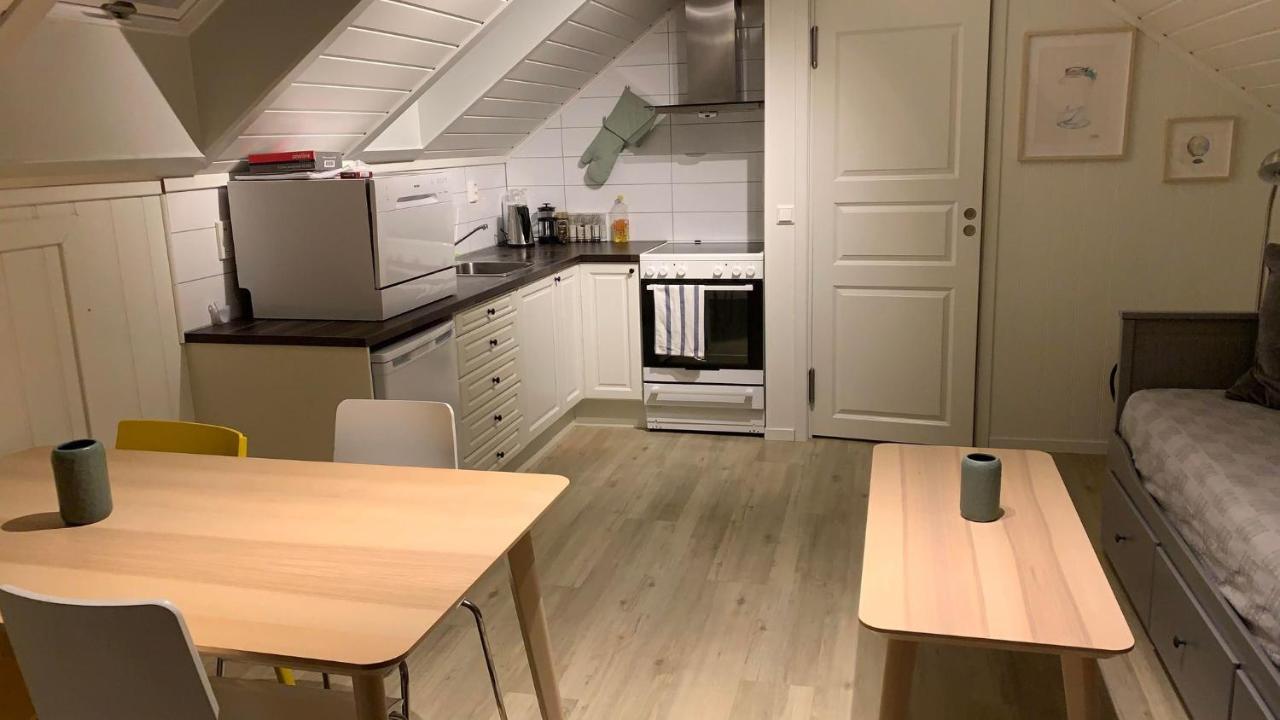 Bright And Cozy Apartment 1.5Km From City Centre Aurland Bagian luar foto
